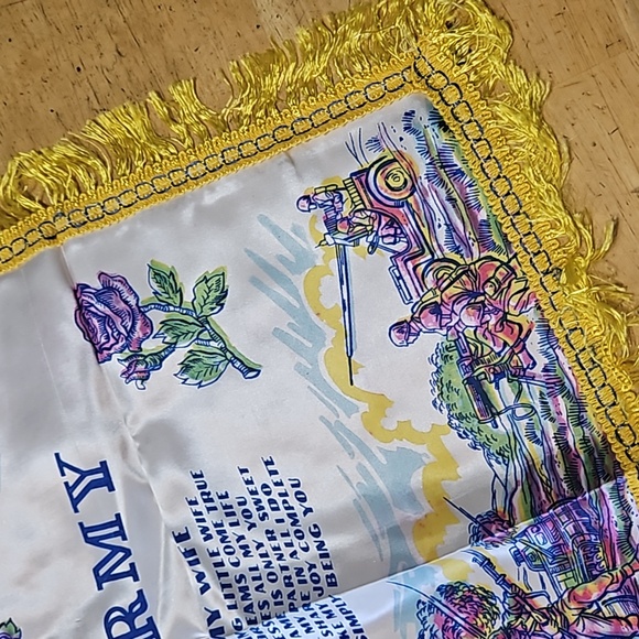 Vintage WWII Original U.S. Army Souvenir Pillow Case Silk 17x17 - Picture 5 of 7